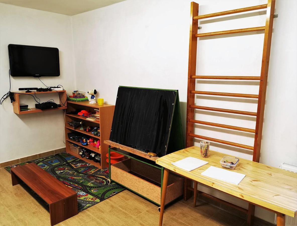 Apartmány Nad řekou Svoboda nad Úpou Esterno foto