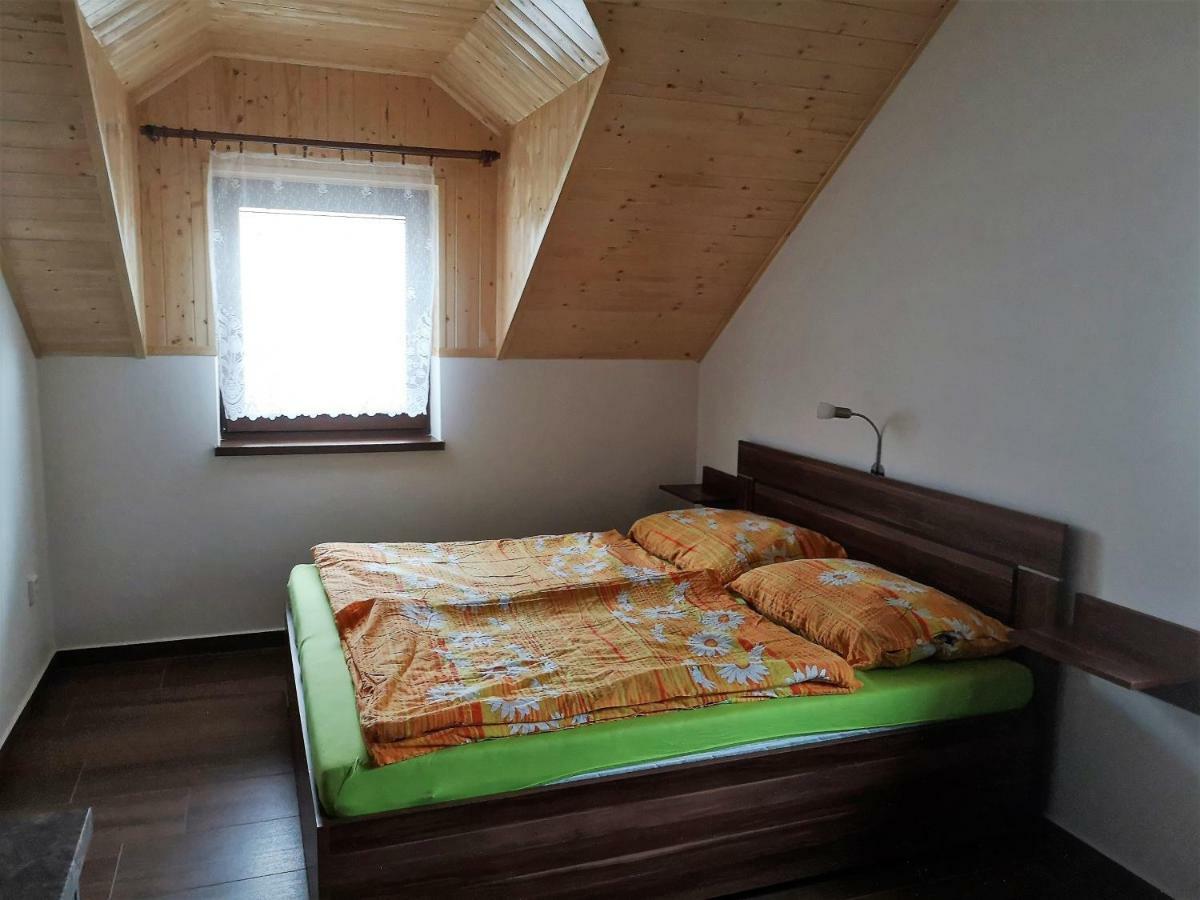Apartmány Nad řekou Svoboda nad Úpou Esterno foto
